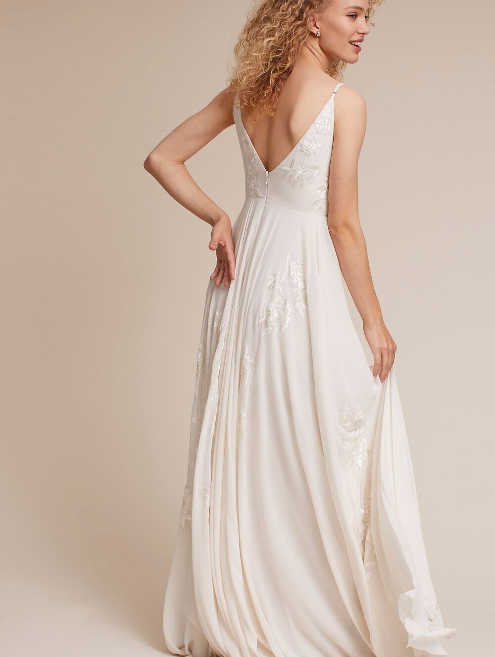 BHLDN Bonaire V-Neck Embroidered Wedding Gown, Never Altered Floor Model - Picture 4 of 13